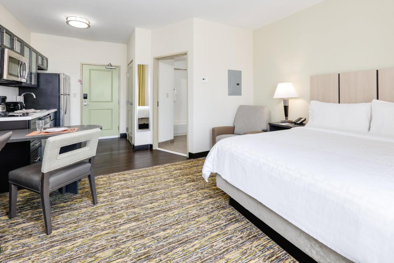 Candlewood Suites Dallas Nw - Farmers Branch By Ihg Exterior photo